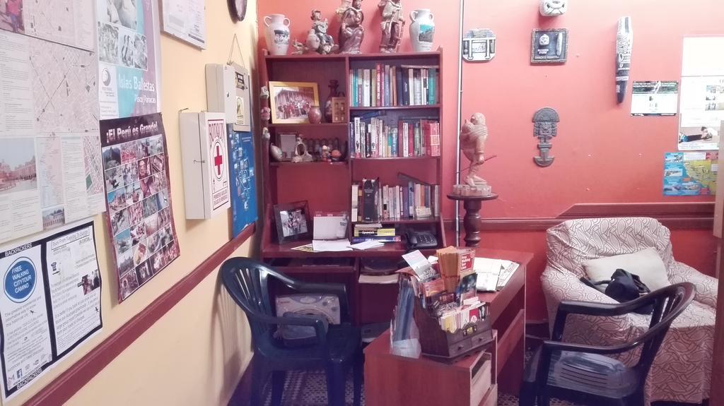 Friends House Bed and Breakfast Distretto di Distretto di Lima Esterno foto